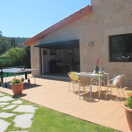 Nyaraló In Espineirido With Pool & Sea Views *